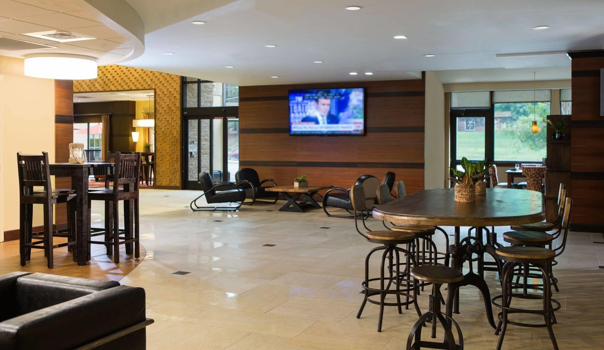 Towson University Marriott Conference Hotel Exterior foto